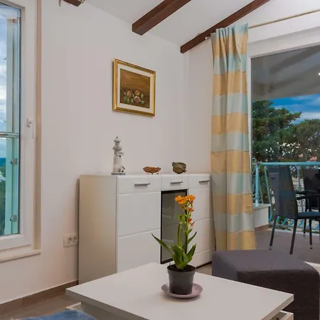 Apartamento Beachfront Don Kaštela
