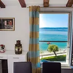 Beachfront Don *