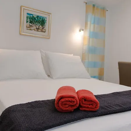 アパート Beachfront Don