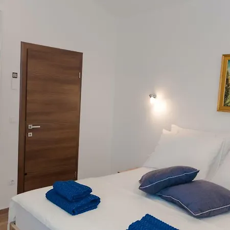 Apartment Beachfront Don *