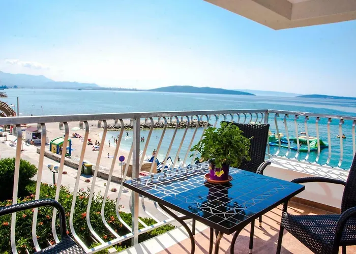 Beachfront Don * Каштела