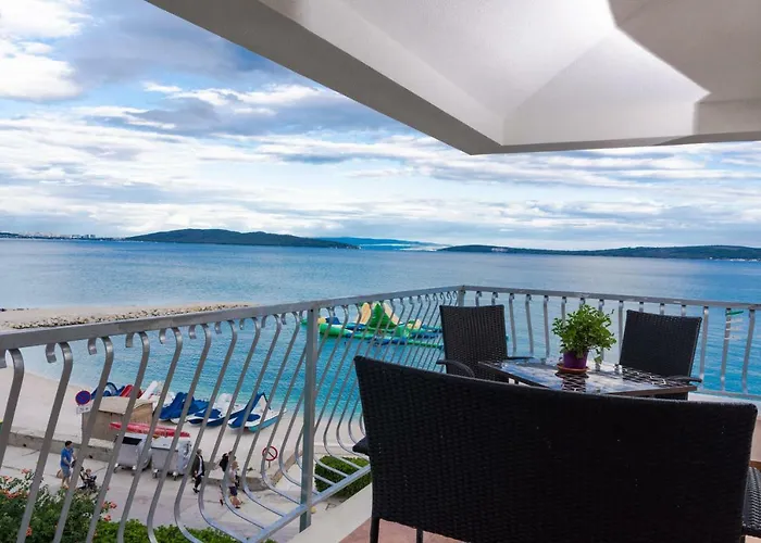 Beachfront Don Апартаменты *